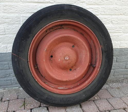 Reservewhiel: Michelin X 125 R15 op Citroën velg (3-gaten), Auto-onderdelen, Banden en Velgen, Banden en Velgen, Zomerbanden, 15 inch