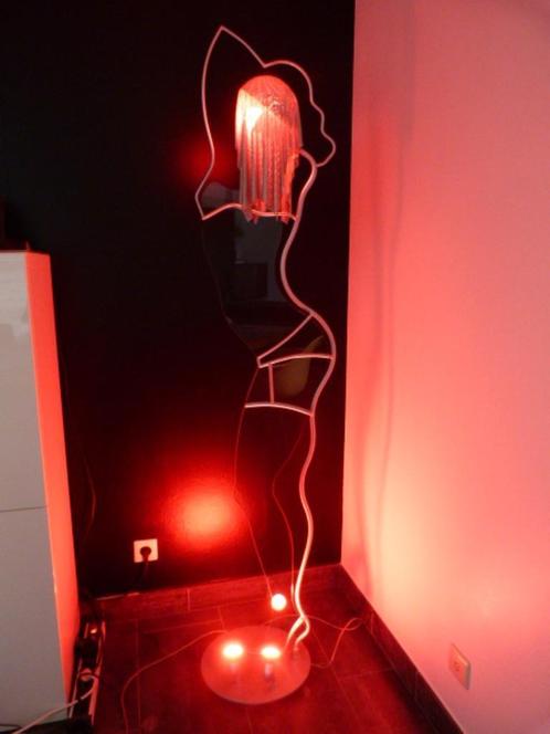 Vintage erotisch getinte vloerlamp - levensgroot !, Antiek en Kunst, Kunst | Designobjecten, Ophalen