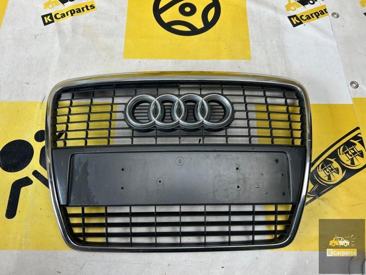 Audi A6 2004 -2009 grille chroom nette staat 4f0853651S, Auto-onderdelen, Carrosserie, Bumper, Audi, Voor, Gebruikt