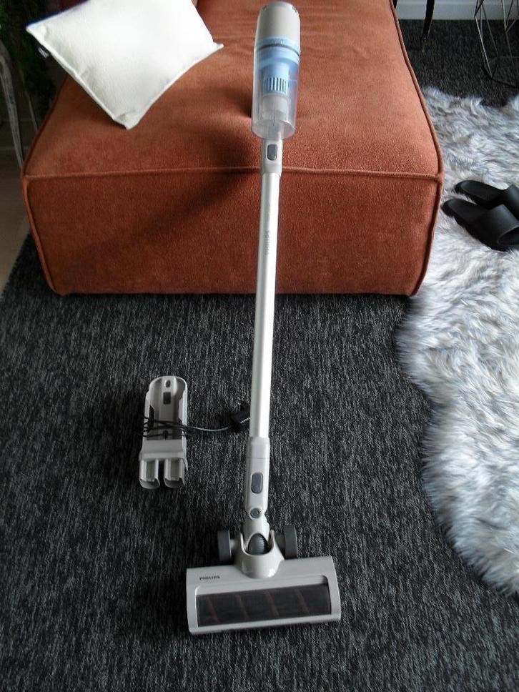 Phillips steelstofzuiger 2000 serie, Electroménager, Aspirateurs, Utilisé, Aspirateur, Réservoir, Enlèvement
