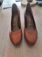 Tamaris pumps leer cognac, Ophalen, Gedragen, Pumps