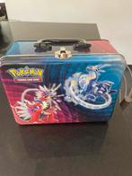 300 Pokemon-kaarten inclusief tinnen doos, Hobby en Vrije tijd, Zo goed als nieuw, Ophalen