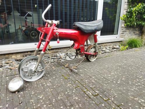 Honda ot Dax st50 met MOTOR papieren, Vélos & Vélomoteurs, Pièces de cyclomoteur | Oldtimers & Ancêtres, Enlèvement ou Envoi