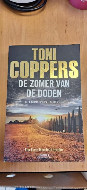 Boek Toni Coppers