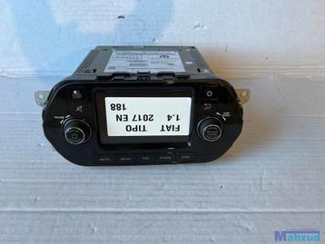 FIAT TIPO hatckback radio 2016+ beschikbaar voor biedingen