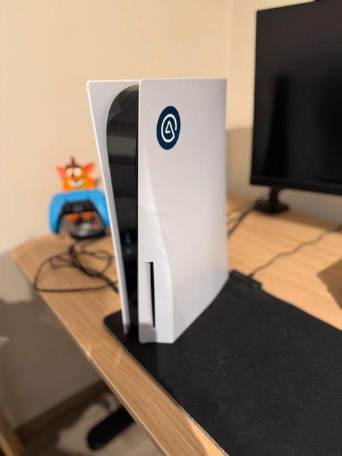 Ps5 Disc editie 825gb + 1TB opslag ingebouwd, Games en Spelcomputers, Spelcomputers | Sony PlayStation 5, Zo goed als nieuw, Playstation 5