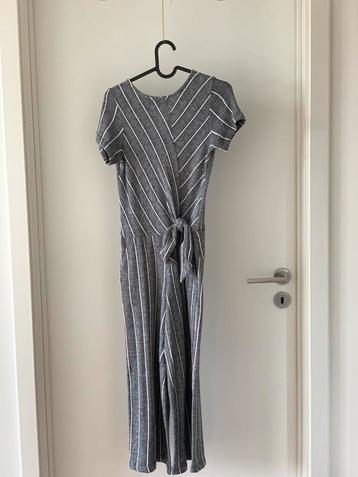 Jumpsuit maat 146 beschikbaar voor biedingen