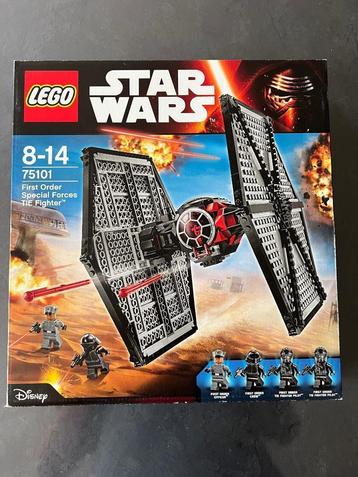 Lego Star Wars - TIE Fighter 75101 disponible aux enchères