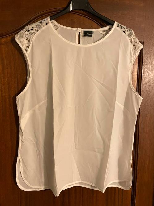 Top blanc, taille éventuellement 38-40, Vêtements | Femmes, Tops, Porté, Taille 38/40 (M), Blanc, Sans manches, Enlèvement ou Envoi