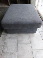 Grijze poef, Ophalen, Stof