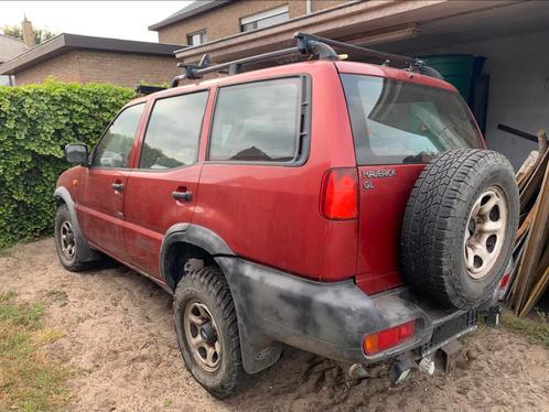 2x Nissan terrano 2 voor opmaak en onderdelen, Auto's, Nissan, Particulier, Terrano (II), Diesel, 5 deurs, Ophalen