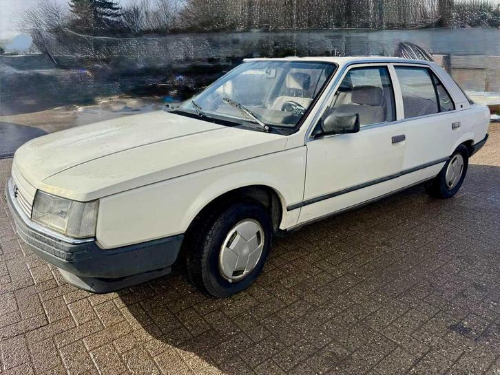 1985 Renault 25 TS - Franse jaren ‘80 youngtimer, Auto's, Renault, Bedrijf, Benzine, Overige carrosserie, Handgeschakeld, Gebruikt