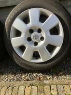 4 Winterbanden 205//60 R 16, Auto-onderdelen, Banden en Velgen, Ophalen, Gebruikt, 16 inch, Banden en Velgen