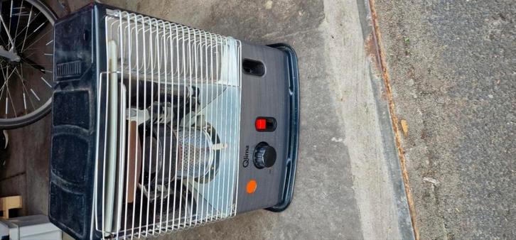 Qlima wiekkachel tot 93m³, Huis en Inrichting, Kachels, Ophalen