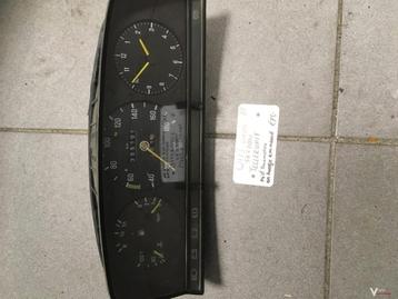 Mercedes w123 2.0 diesel '85  beschikbaar voor biedingen