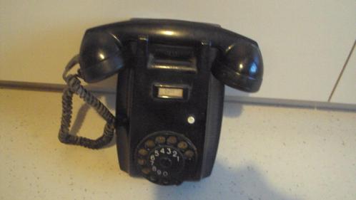 vintage telefoon bakeliet jaren 60 wandmodel nr1, Antiek en Kunst, Curiosa en Brocante, Ophalen of Verzenden