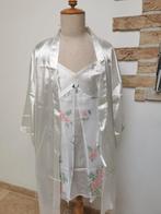 Nouvelle robe de chambre et robe de nuit assortie, Vêtements | Femmes, Enlèvement ou Envoi, Ensemble