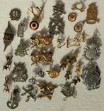 Lot de 40 insignes militaires belges, Enlèvement ou Envoi, Emblème ou Badge