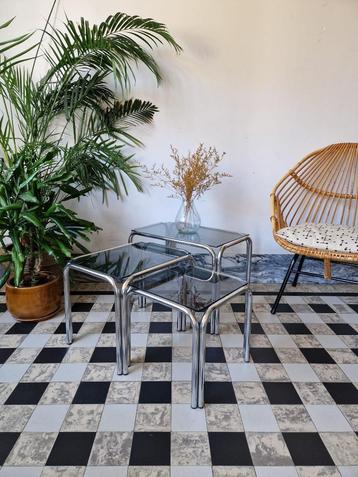 Vintage space-age chromen nesting tafeltjes | bijzettafels beschikbaar voor biedingen