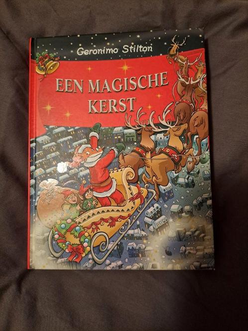 Geronimo Stilton - Een magische kerst, Boeken, Kinderboeken | Jeugd | onder 10 jaar, Zo goed als nieuw, Ophalen