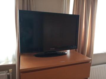 samsung LCD TV 32 inch beschikbaar voor biedingen