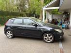 Hyundai i30, Auto's, Hyundai, Euro 5, Stof, Zwart, 4 cilinders