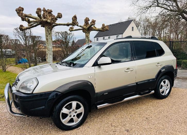 PRACHTIGE HYUNDAI TUCSON 2.0 CRDI AIRCO GEKEURD, Auto's, Hyundai, Bedrijf, Te koop, Tucson, ABS, Airbags, Airconditioning, Alarm