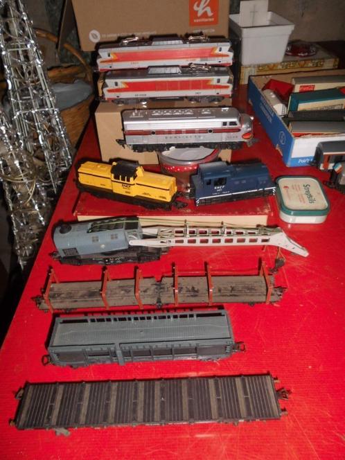 zeer veel Model Treinen LIma en materiaal, Hobby en Vrije tijd, Overige Hobby en Vrije tijd, Ophalen