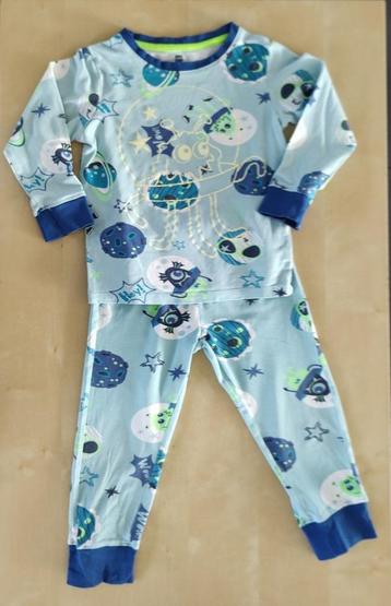 Lichtblauwe katoenen pyjama, maat 98/104