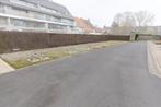 TE HUUR: Buitenparking met parkeerbeugel nabij station TIELT, Immo, Provincie West-Vlaanderen