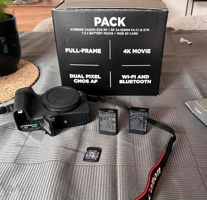 Canon EOS RP hybride full-frame in nieuwstaat, TV, Hi-fi & Vidéo, Appareils photo numériques, Canon, Enlèvement ou Envoi