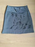 Jupe Vero Moda, taille 38, Vêtements | Femmes, Jupes, Taille 38/40 (M), Gris, Enlèvement ou Envoi, Vero Moda