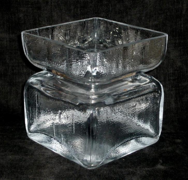 RIIHIMAKI GLAS VAAS MODEL PALA HELENA TYNELL (1918-2016), Antiek en Kunst, Antiek | Glaswerk en Kristal, Ophalen of Verzenden