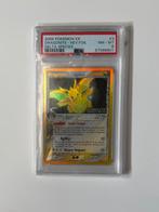 Dragonite 3/113 delta species reverse holo PSA 8, Hobby en Vrije tijd, Verzamelkaartspellen | Pokémon, Ophalen of Verzenden, Zo goed als nieuw