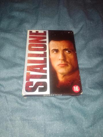 Te koop DVD boxset 8 Sylvester Stallone films  beschikbaar voor biedingen