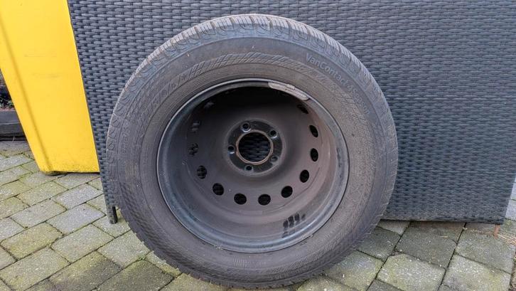 Pneu continental avec jante, Autos : Pièces & Accessoires, Pneus & Jantes, Enlèvement