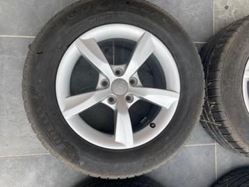 Audi a6 c7 225/60 r16 winterbanden beschikbaar voor biedingen