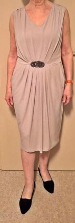 Geklede jurk, lichtbeige, maat 42, Ophalen, Beige, Maat 42/44 (L), Zo goed als nieuw