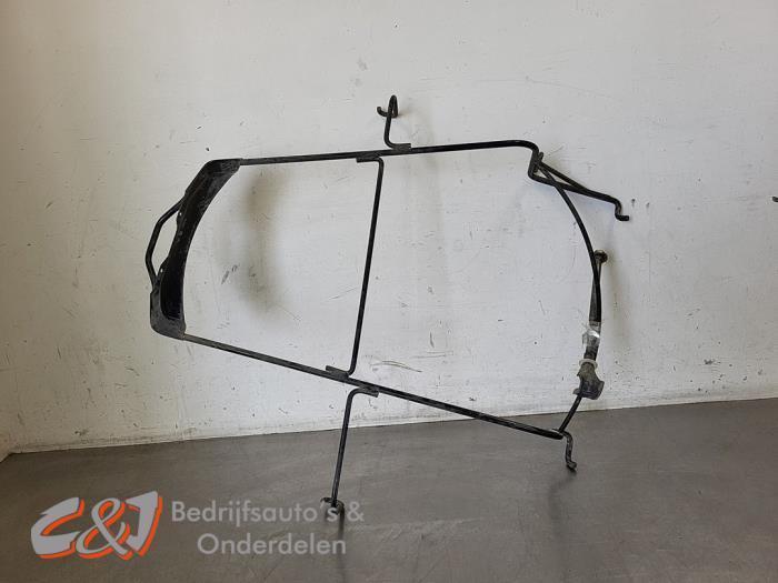 Ophangmechaniek reservewiel van een Peugeot Partner, Auto-onderdelen, Ophanging en Onderstel, Peugeot, Gebruikt, 3 maanden garantie