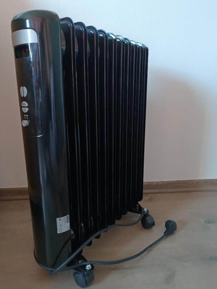 Radiateur à bain d'huile (neuf), Bricolage & Construction, Chauffage & Radiateurs, Neuf, Radiateur, 800 watts ou plus, 30 à 80 cm