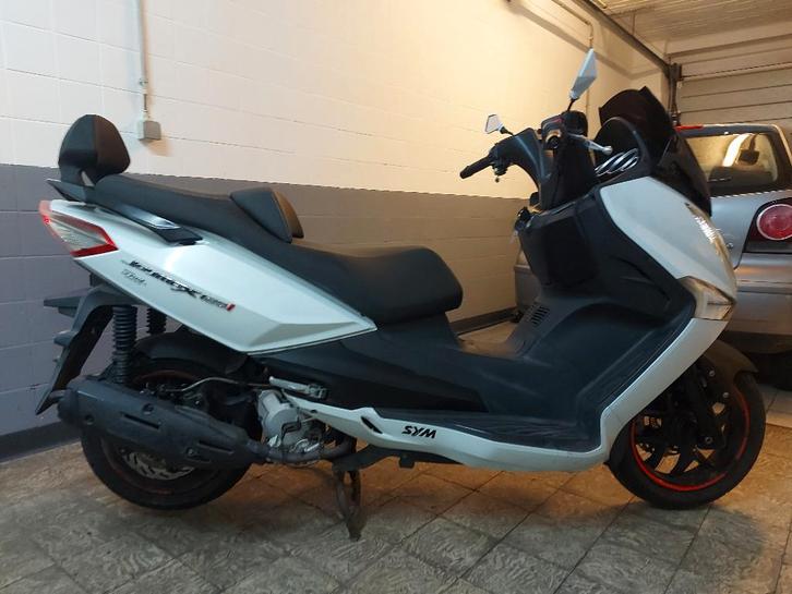 Scooter Sym Joymax 125i SPORT, Fietsen en Brommers, Scooters | SYM, Zo goed als nieuw, Benzine, Ophalen