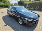Mercedes A180 7G-DCT Style,Airco,Navigatie, Jaar Garantie!!!, Auto's, Mercedes-Benz, Leder en Stof, Zwart, 5 zetels, 5 deurs