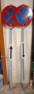 Parkeerverbodsborden + 2 stevige blokken, Enlèvement