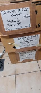 VOLLEDIGE DINERSERVICE EN VINTAGE KOFFIESET, Antiek en Kunst, Antiek | Servies compleet, Ophalen