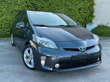 Toyota Prius 1.8hsd 2014 Facelift volledige opties, Auto's, Euro 5, Monovolume, Zwart, 4 cilinders