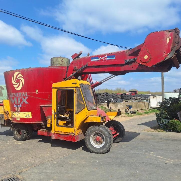 Voermengwagen 14 m³, Zakelijke goederen, Landbouw | Werktuigen, Ophalen of Verzenden
