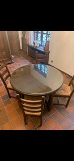 Massief eiken ronsz tafel + 4 eiken stoelen, Huis en Inrichting, Complete eetkamers, Ophalen, Zo goed als nieuw