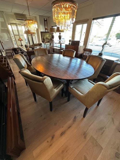 Grote Engelse ovale eetkamertafel, Antiek en Kunst, Antiek | Meubels | Tafels, Ophalen of Verzenden