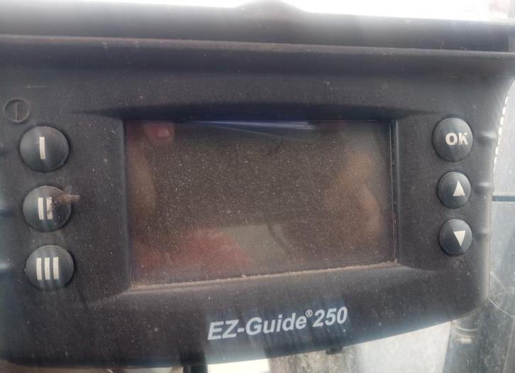 Gps trimble en weegstrooier, Zakelijke goederen, Landbouw | Werktuigen, Ophalen