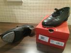 Claquettes garçon Capezio, Sport en Fitness, Ophalen, Zo goed als nieuw, Schoenen